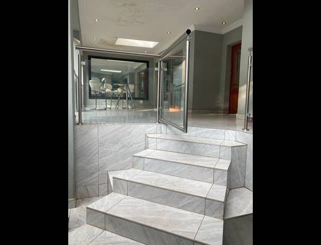 3 BEDROOM HOUSE FOR SALE IN KENSINGTON